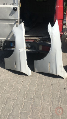 2012 bmw f 10 sol ön çamurluk 1250 tl tanesi