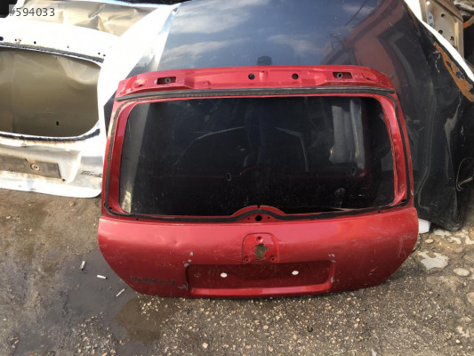 Renault clio arka Bağaj kapısı