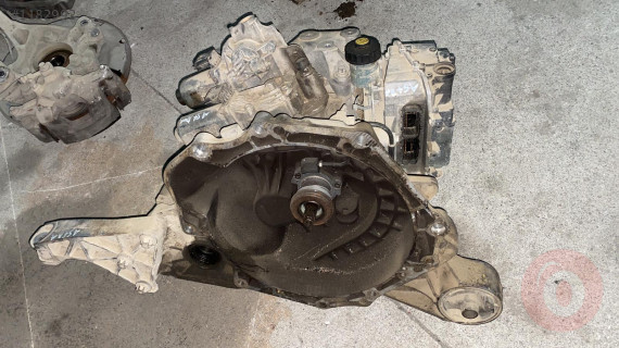 Astra H 1.6 xer yarı otomatik şanzıman