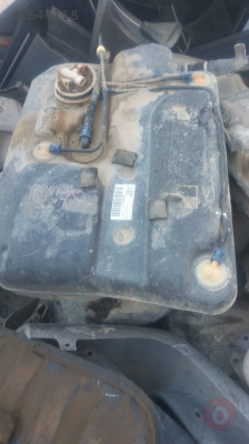 Land rover freelander 2000 yakıt deposu çıkma
