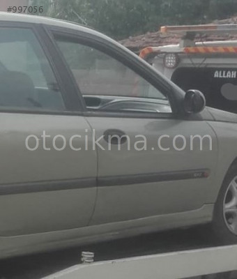 2001 renault laguna 1 1.8 16v çıkma sağ ön dolu kapı
