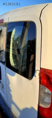 2009 model peugeot bipper 1.4 hdi çıkma sağ bagaj kapağı