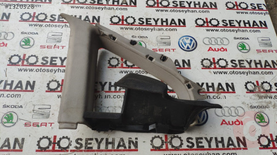 3B5868594E vw passat b5 arka sağ kelebek cam iç kaplaması