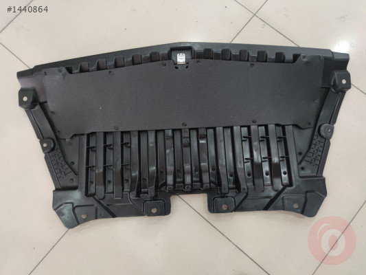 Mercedes E Serisi W213 Tampon Alt Muhafaza Sıfır A2135200000