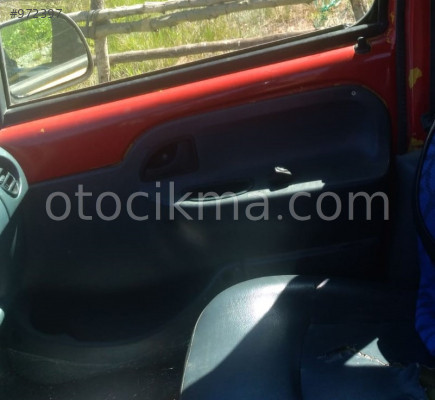 2003 model renault kangoo 1.9 sökme sağ ön kapı döşemesi