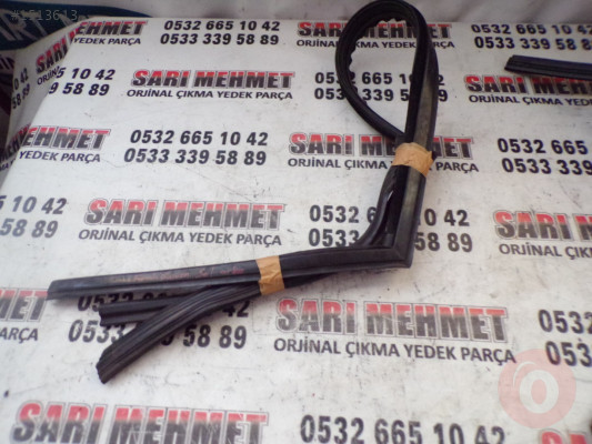ÇIKMA FORD FUSİON SOL ARKA CAM VE KAPI FİTİLLERİ