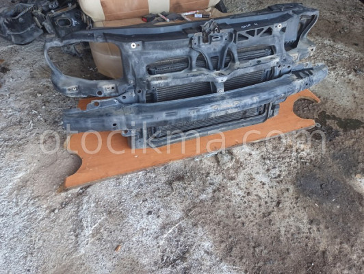 GOLF 4 ÖN TAMPON DEMİRİ