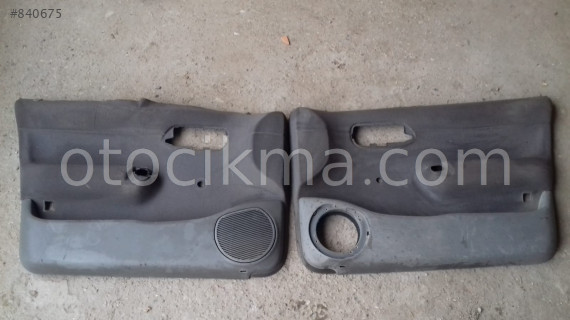 SKODA PİCK UP 1.3 BENZİNLİ 1996 MODEL KAPI DÖŞEMESİ
