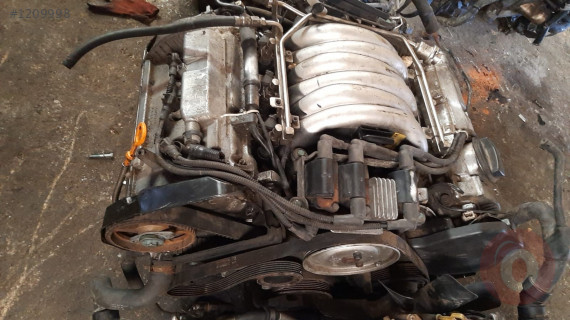 audi a4 2.4 v6 bdv benzinli çıkma motor