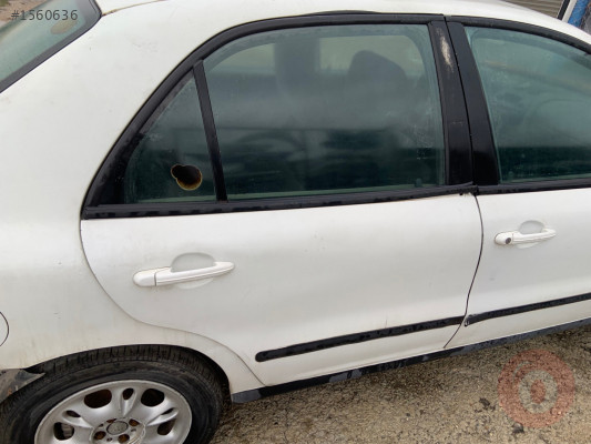 Fıat Marea Sağ Ön Kapı