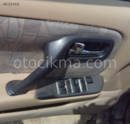 2000 NİSSAN PRİMERA 1.8 BENZİNLİ ÇIKMA KAPI KOLÇAĞI.