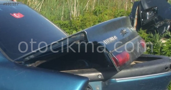 1997 model renault r19 1.4 çıkma bagaj kapağı
