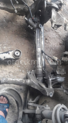 AUDİ A5 DİREKSİYON KUTUSU VE TÜM ÇIKMA YEDEK PARÇALAR