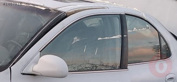 1996 hyundai elantra 1.8 otomatik çıkma sol takım kapı camı