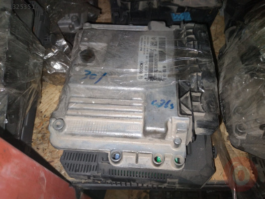 PEUGEOT PARTNER 1.6HDİ MOTOR BEYNİ 9807885980