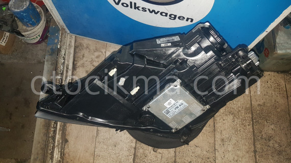 2017 SEAT LEON SAG FAR (LEDLİ) OTOBEKİR