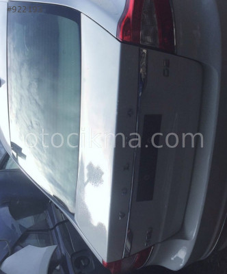 VOLVO S80 ORİJİNAL BAGAJ KAPAĞI.