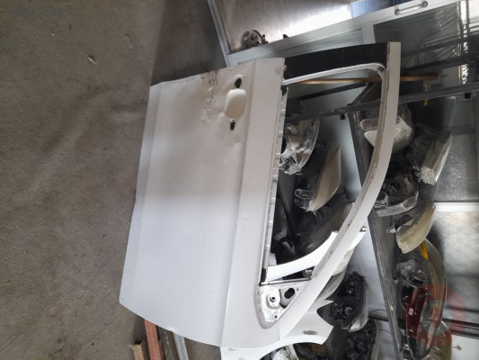 2019 model.citroen sag on kapi cikma.parca