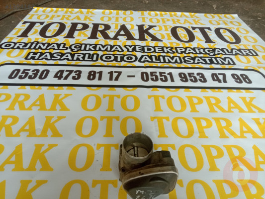 Renault Megane 2 gaz kelebeği