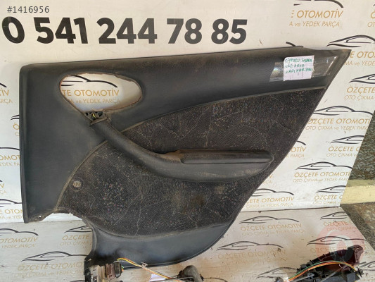 CİTROEN XSARA SAĞ ARKA KAPI LASTİĞİ VE FİTİLİ 1998-2004