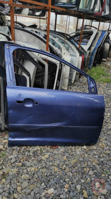 FORD FOCUS SAĞ ÖN KAPI MAVİ ÇIKMA ORİJİNAL 2005-08