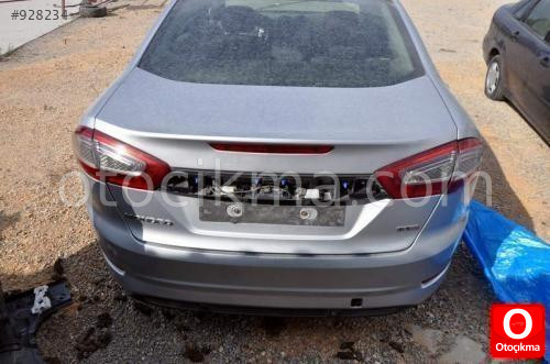 ÇIKMA FORD MONDEO BAGAJ KAPAĞI HAKANOTO DAN