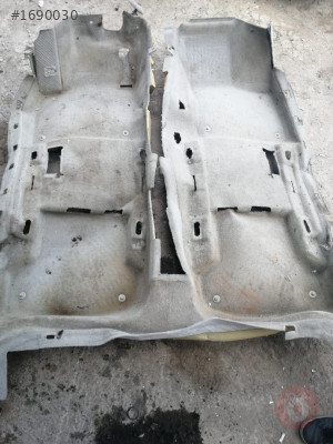 8P1863021 audi a3 2010 taban alt halısı