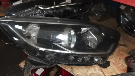 RENAULT CAPTUR SAG FAR VE TÜM ÇIKMA ORJİNAL PARÇALAR