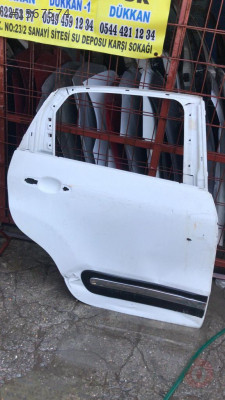 Fiat 500 L sağ arka