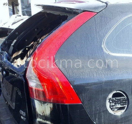 2010 VOLVO XC60 ORİJİNAL SAĞ STOP LAMBASI.