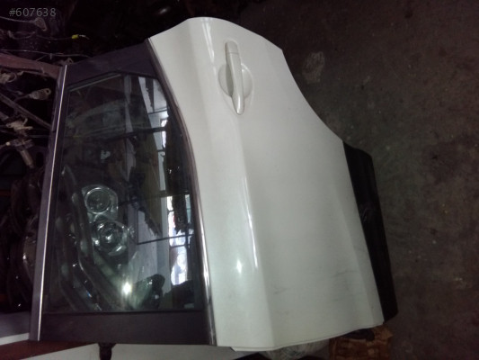 2014 MODEL NİSSAN QASHGAİ ÇIKMA SOL ARKA KAPI.