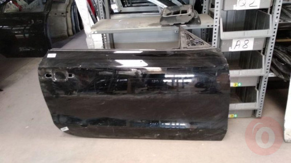 AUDI A5  SAĞ ÖN KAPI 8T0831052C