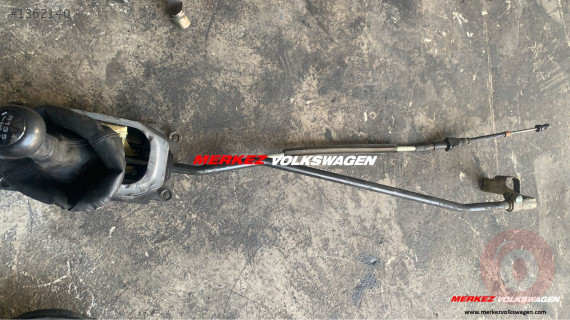 VOLKSWAGEN - POLO / MANUEL VİTES MEKANİZMASI (6N0711023F)