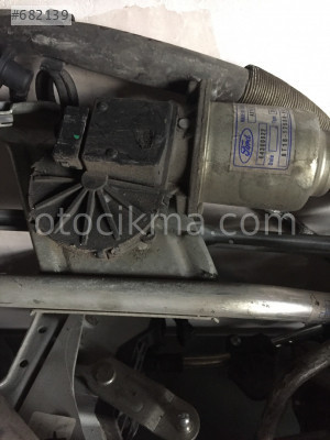 Ford connect cıkma silecek motoru