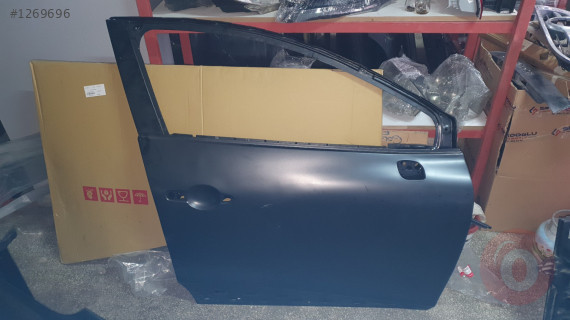 CLIO 4 SAG ÖN KAPI SIFIR