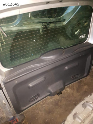 RENAULT KANGO 3 BAGAJ DÖŞEMESİ ORJİNAL HATASIZ ÇIKMA