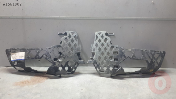 VOLKSWAGEN PASSAT B6 SAĞ-SOL TAMPON BRAKETİ 3g0807178,ÇIKMA