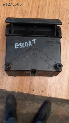 ford escort çıkma torpido küllüğü