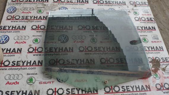 vw bora arka sağ kapı cam