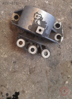 ford 1.4 hdi çıkma üst motor kulağı