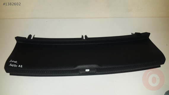 AUDİ A3 ÇIKMA ARKA PANEL İÇ KAPLAMA PLASTİĞİ ORJİNAL SIFIR