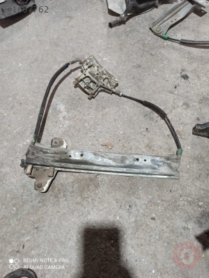 PEUGEOT 407 SOL ARKA CAM KRİKOSU