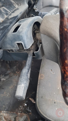 1992 hyundai excel 1.5 çıkma sinyal silecek kolu