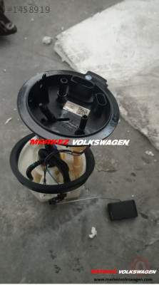 VW - GOLF / 1.6 TDİ YAKIT POMPASI VE ŞAMANDIRASI 5Q0919050AE