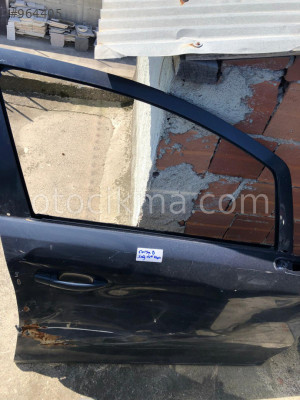 Opel Corsa D Sağ Ön Kapısı