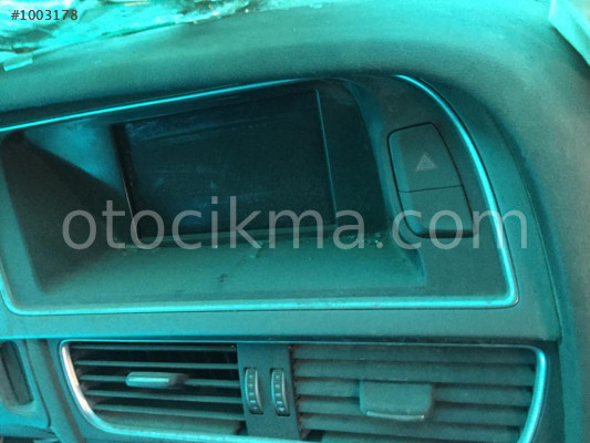 Audi A4 4'lü Düğmesi hatasız orjinal çıkma