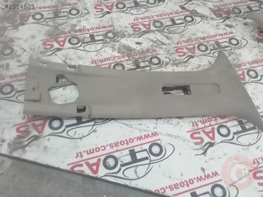 Fluence Sol Orta Kapı Direği Üst Kaplaması 769140022R
