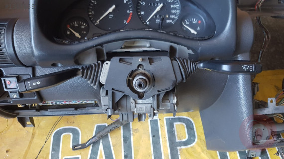 Opel Corsa B Sinyal Kolu Hatasız Orjinal Çıkma