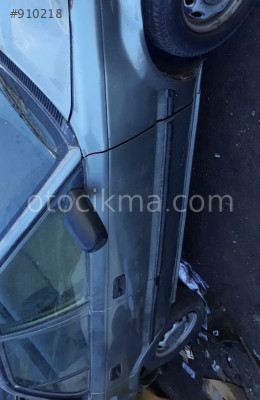 1992 TOYOTA COROLLA ORİJİNAL KESME YAN PANEL.