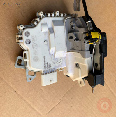 SEAT LEON 09-12 KAPI KİLİDİ SOL ARKA 1P0839015D